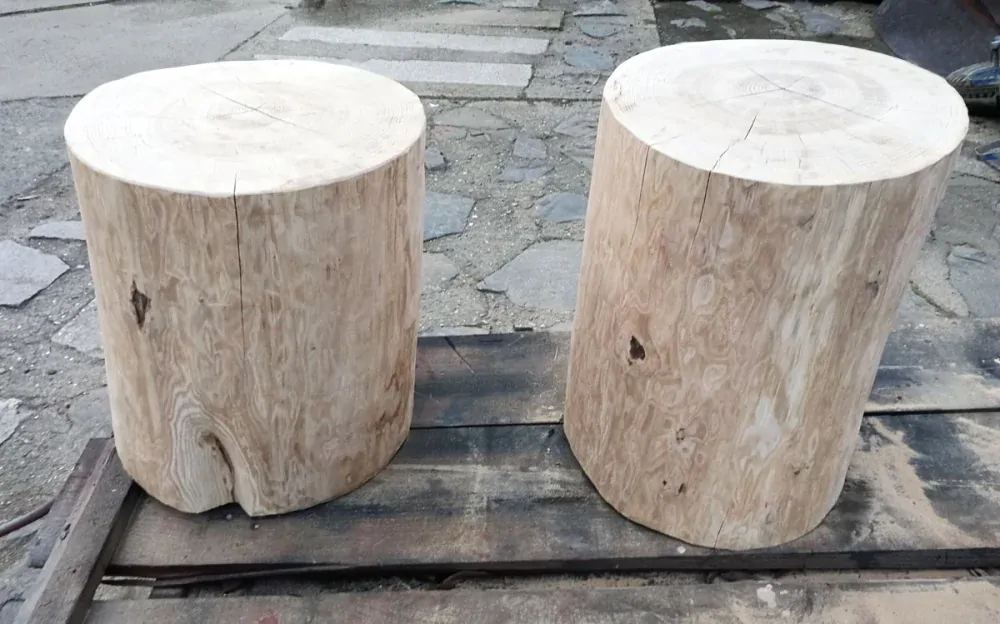 Braver pařezový stolek, špalek 40x45cm jasan 100% přírodní dřevo