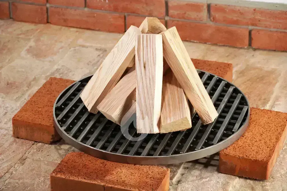 Braver Kruhový palivový rošt O-XCross 56 cm do zahradního krbu, mříž 12x12, lem 25 mm