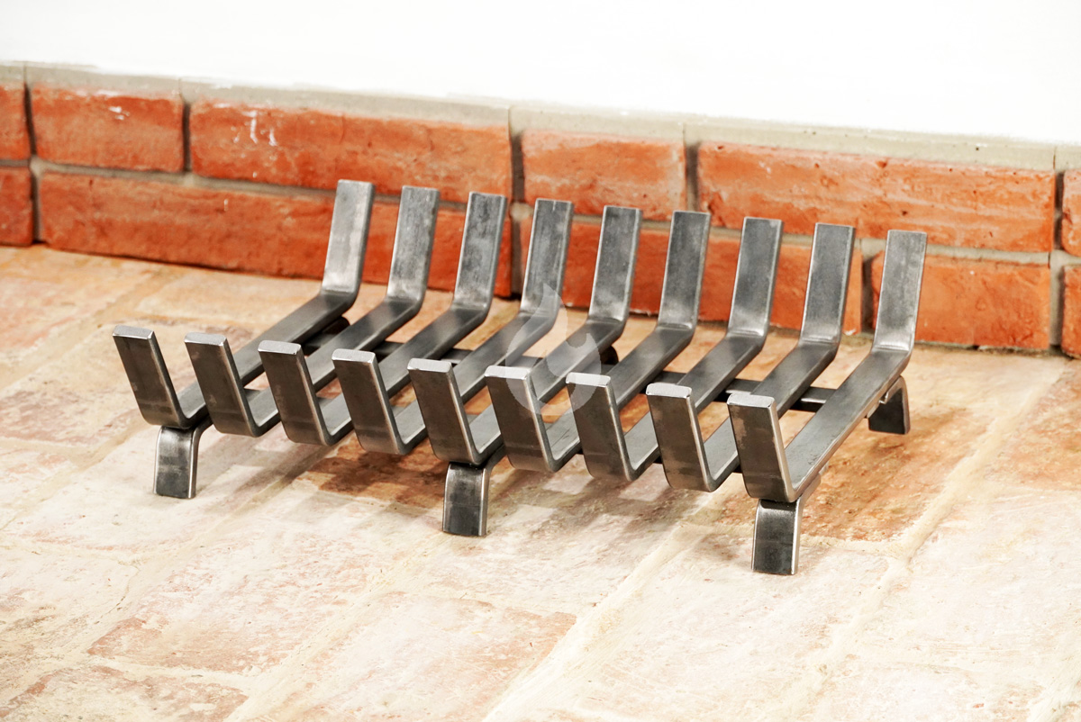 Železný rošt do topeniště krbu Braver 47x38 cm Solid 3010, ocelový 6 nožek, masivní