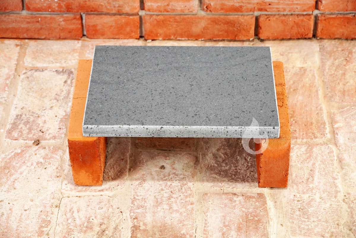 Braver Etna BBQ 40x30x3 cm grilovací kámen, lávový - šedý, velmi odolný