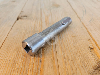 Braver Hřídelka, unášeč jehly G55 k motoru 120, 180W MR40, pr. 18mm, 80/100mm